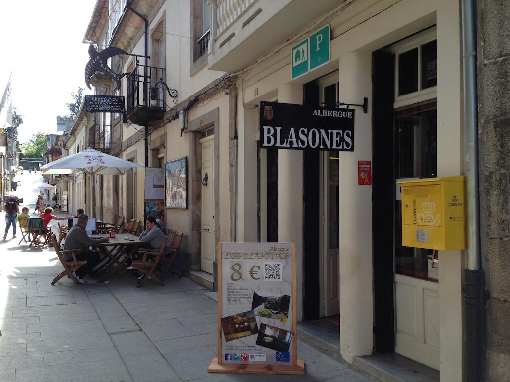 Albergue Los Blasones Sarria Luaran gambar