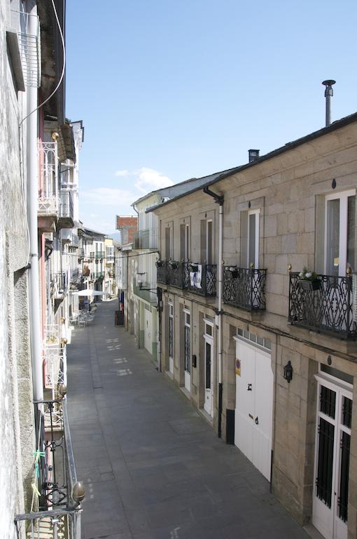 Albergue Los Blasones Sarria Luaran gambar